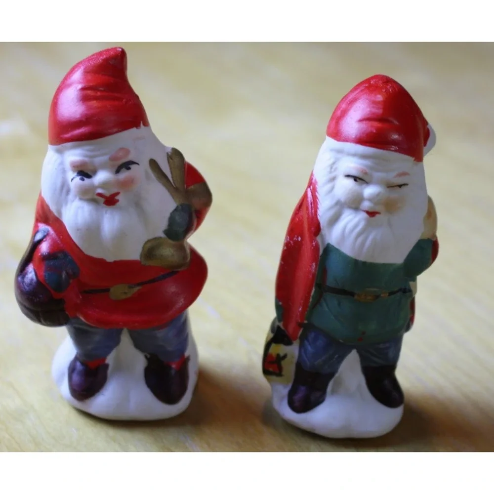 Vtg 2 Santa Claus Porcelain Figurines Christmas Gnomes Hand Painted Xmas 3.5